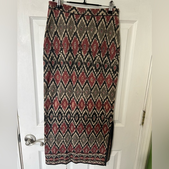 Peruvian Connection Dresses & Skirts - Peruvian Connection Pima Cotton Knit Skirt geometric ikat pattern Size Small